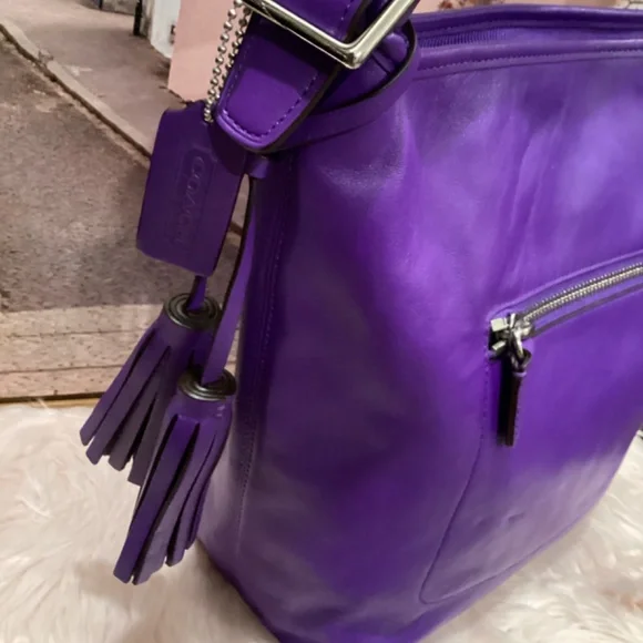 Coach Legacy Duffle Shoulderbag in Violet - Picture 5 of 14
